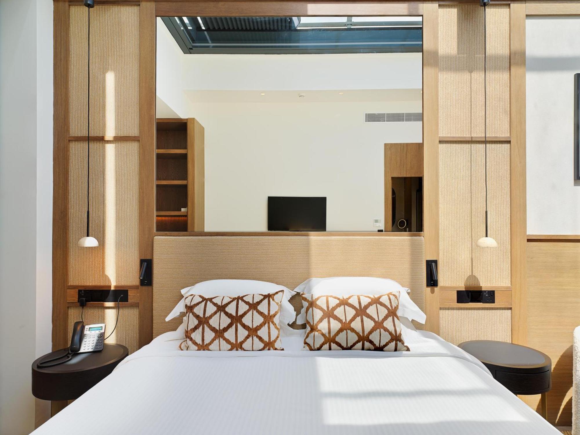 Leonardo Boutique Hotel Larnaca Ruang foto